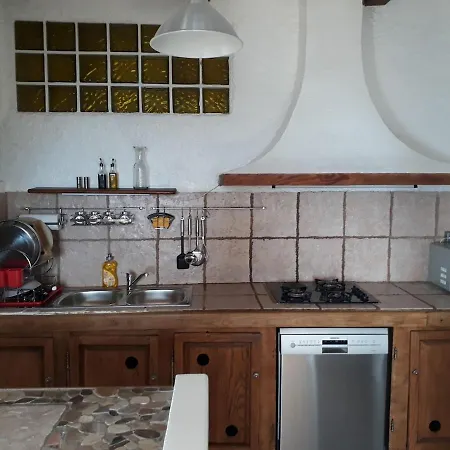 بيت للعطل Maison Et Jardin Sur Les Hauteurs De *